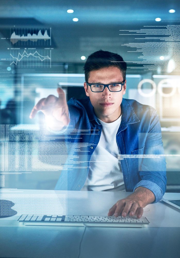 IT Ausbildung Germany: programmer working at a computer